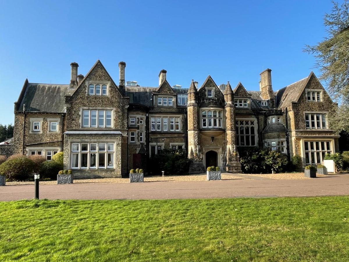 Hartsfield Manor Hotel ดอร์กิง ภายนอก รูปภาพ