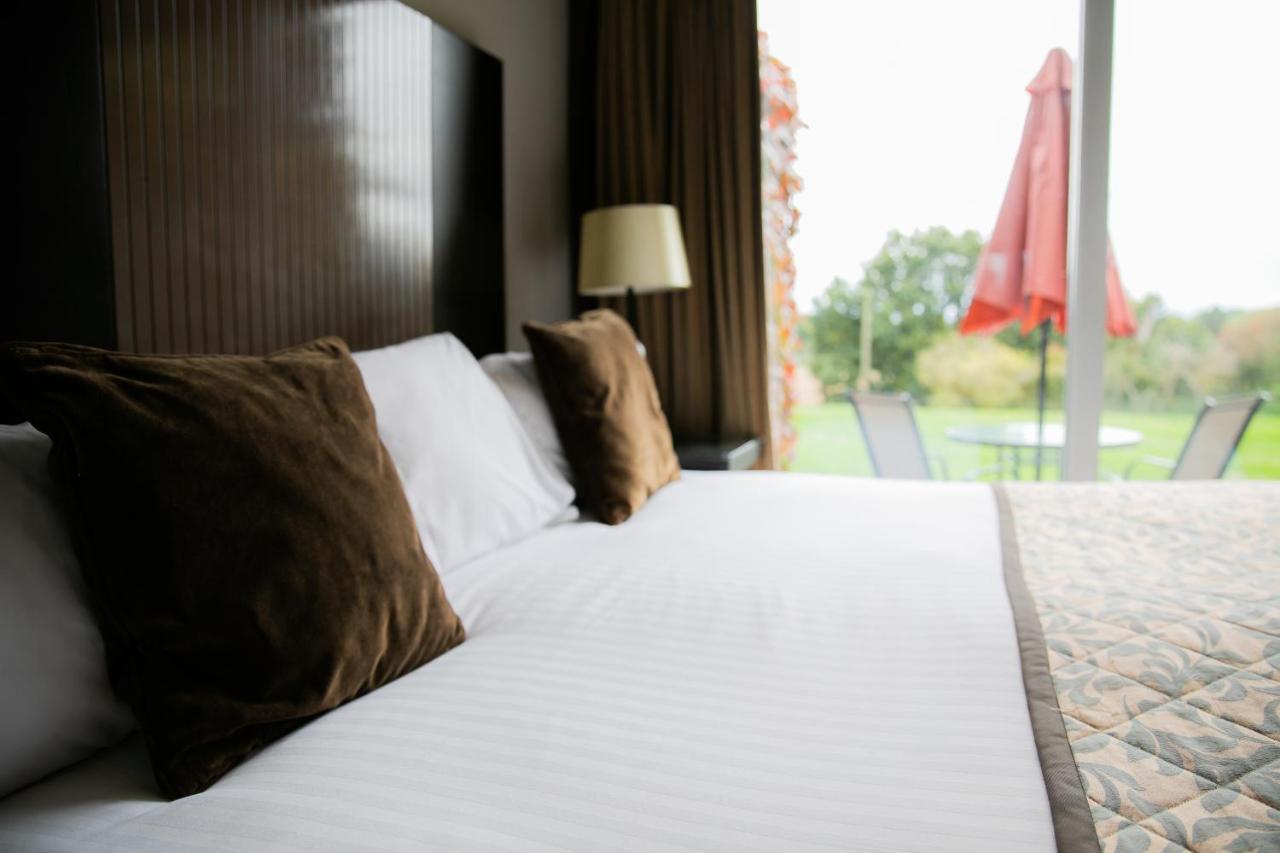 Hartsfield Manor Hotel ดอร์กิง ภายนอก รูปภาพ