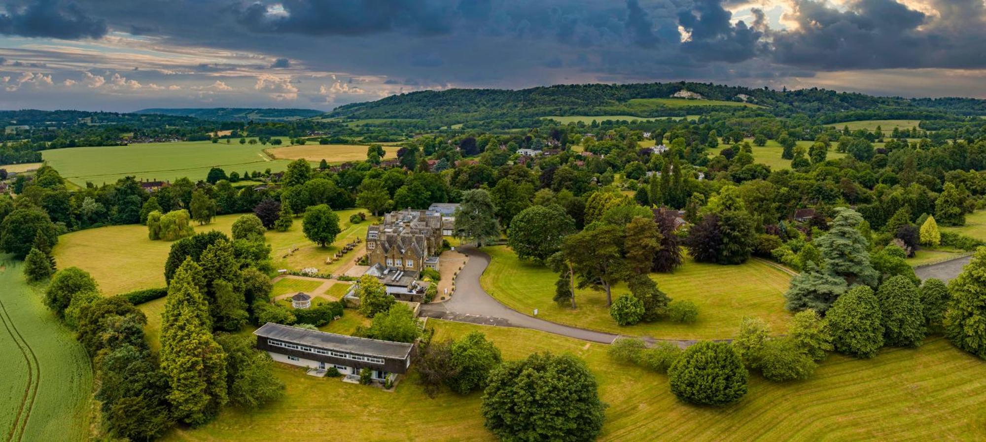 Hartsfield Manor Hotel ดอร์กิง ภายนอก รูปภาพ