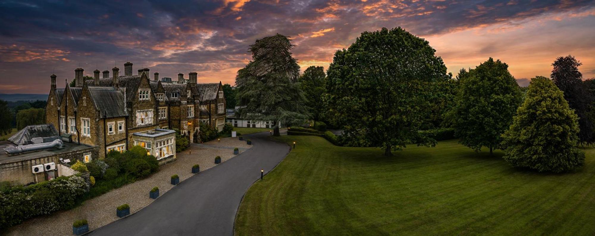 Hartsfield Manor Hotel ดอร์กิง ภายนอก รูปภาพ