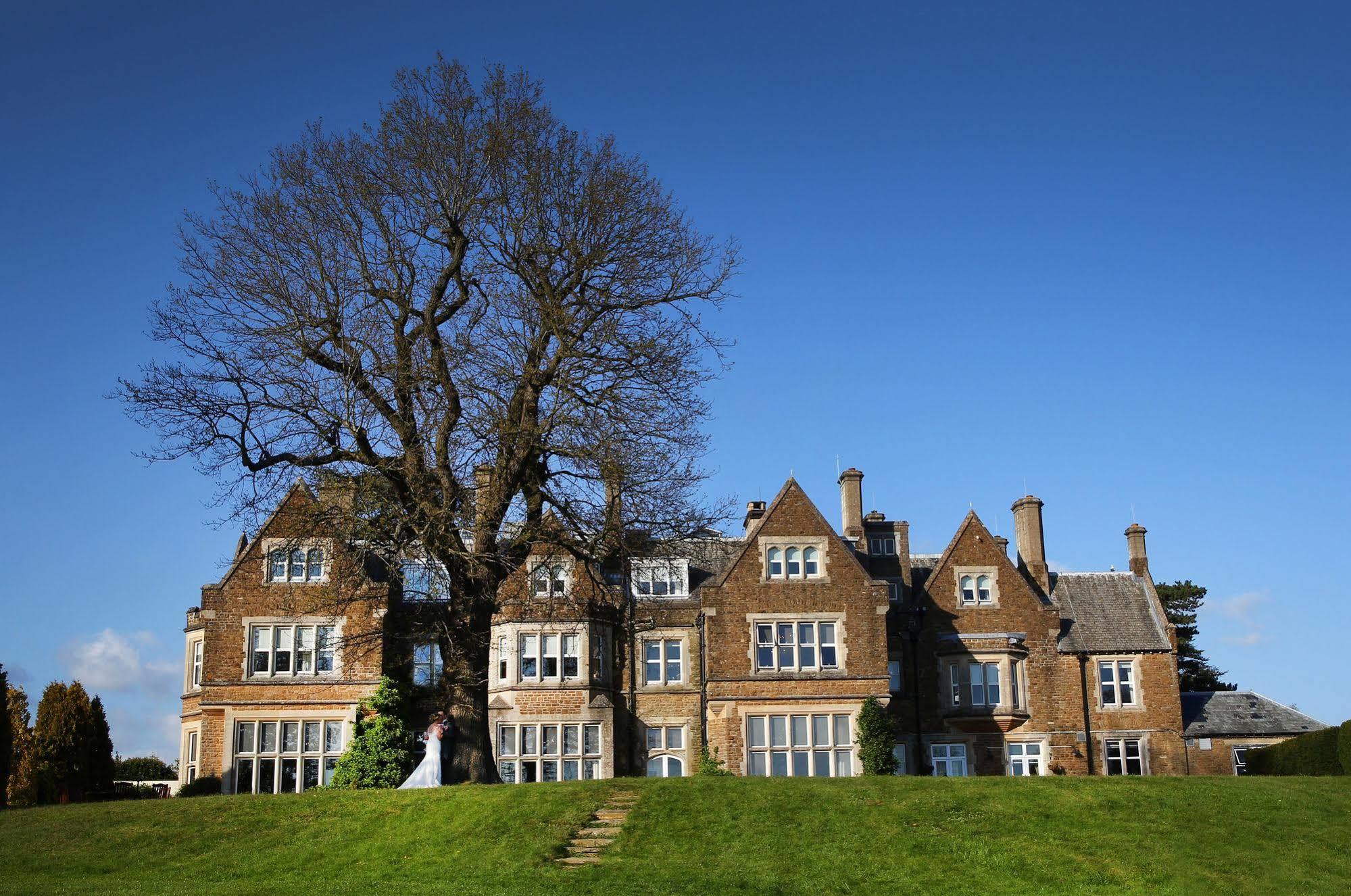Hartsfield Manor Hotel ดอร์กิง ภายนอก รูปภาพ