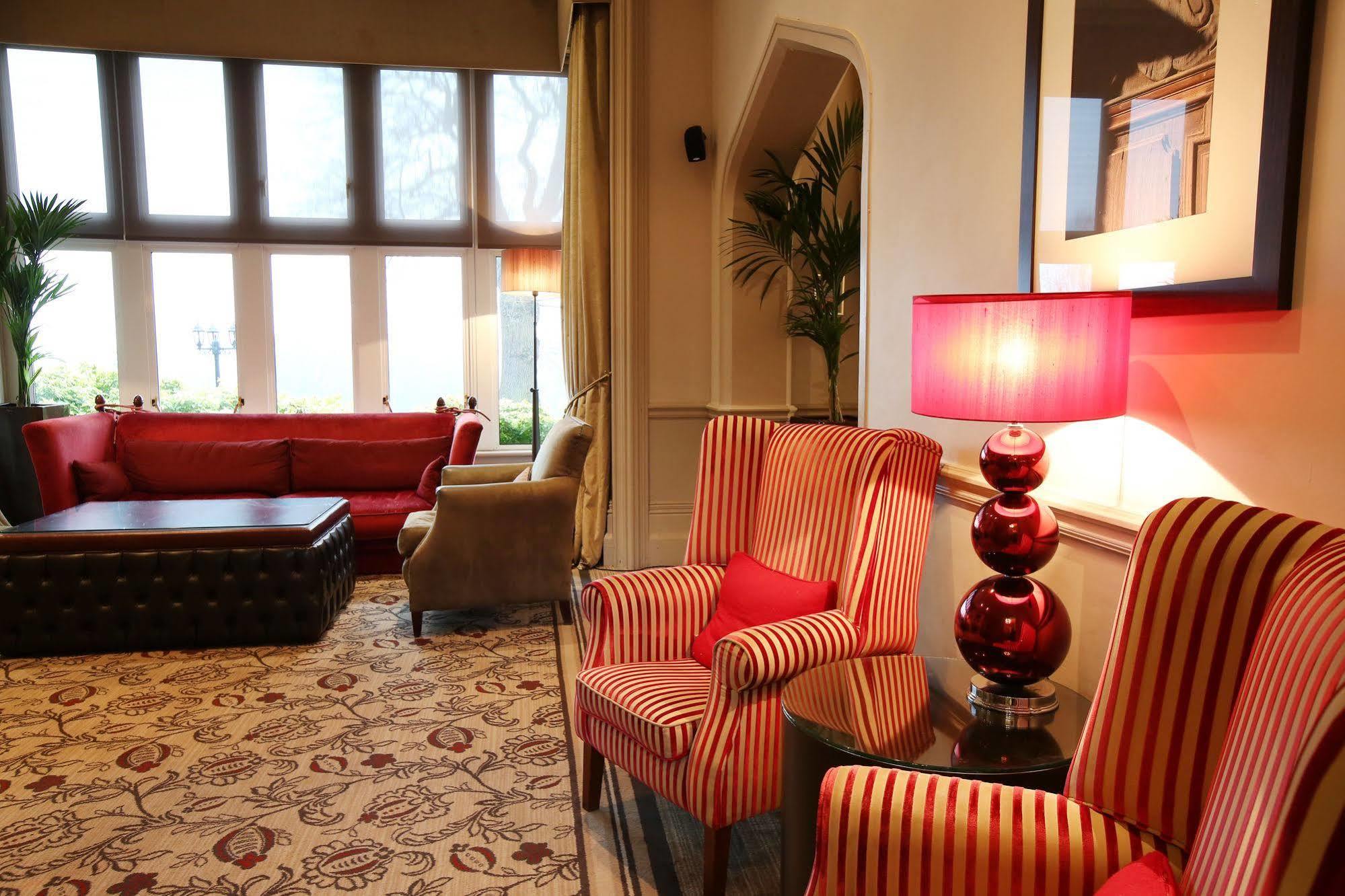 Hartsfield Manor Hotel ดอร์กิง ภายนอก รูปภาพ